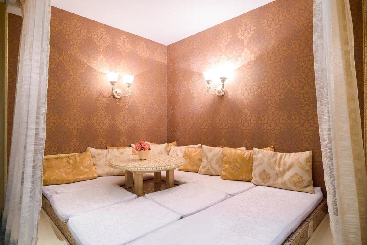 Vintage Boutique Hotel Astana Extérieur photo