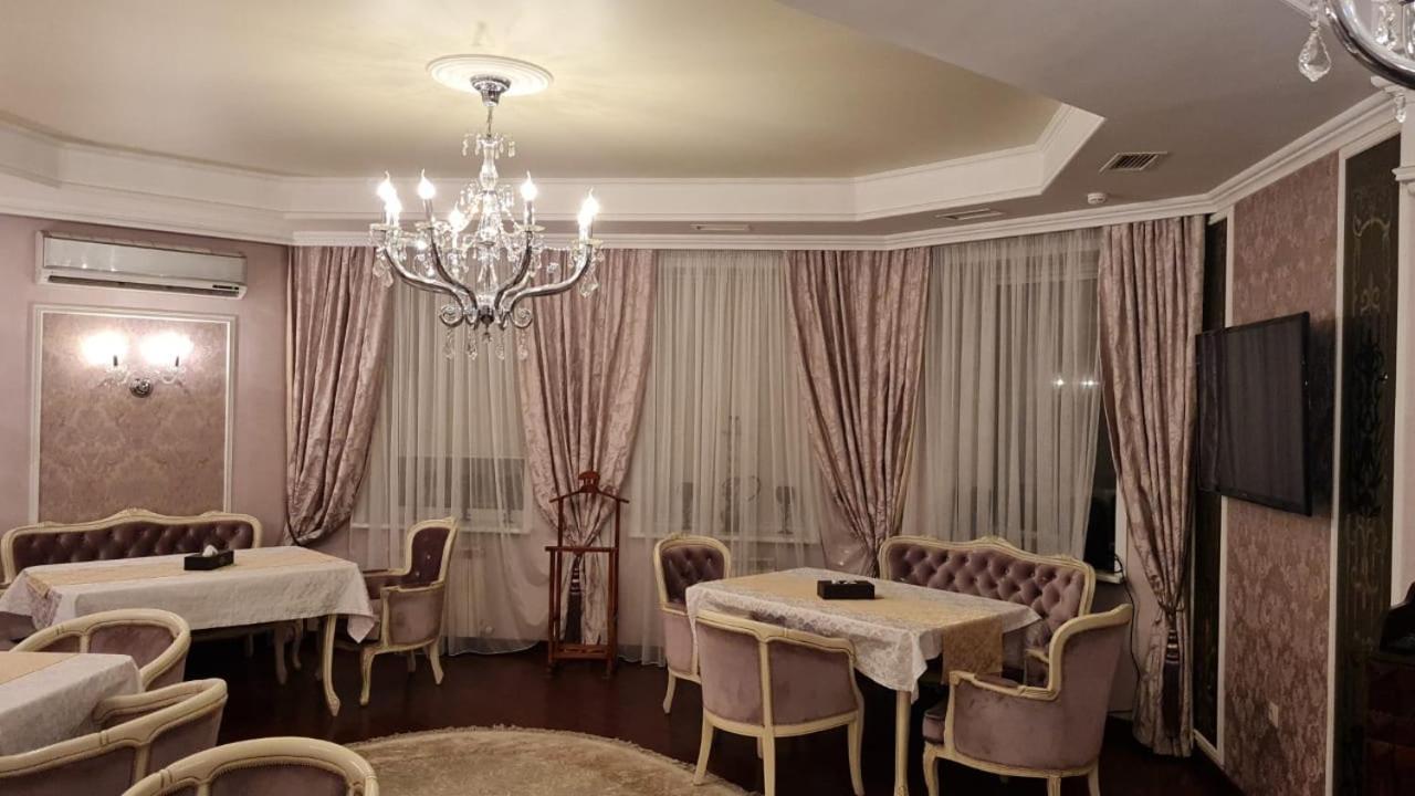 Vintage Boutique Hotel Astana Extérieur photo